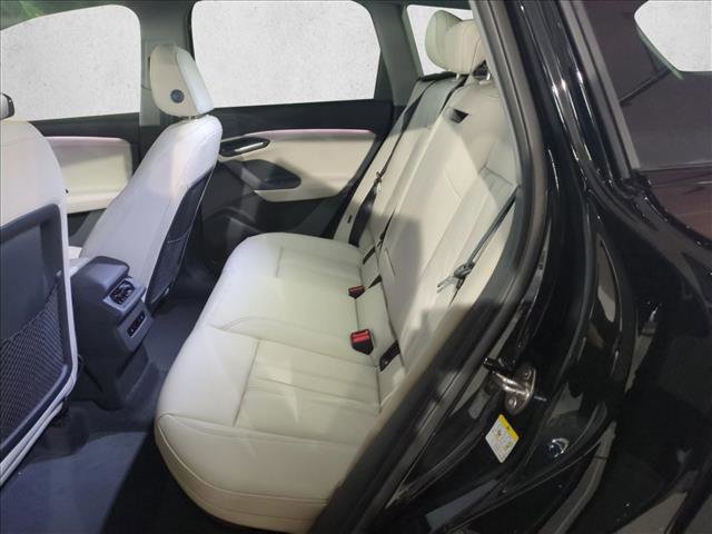 New 2025 Audi Q6 e-tron Premium image 18