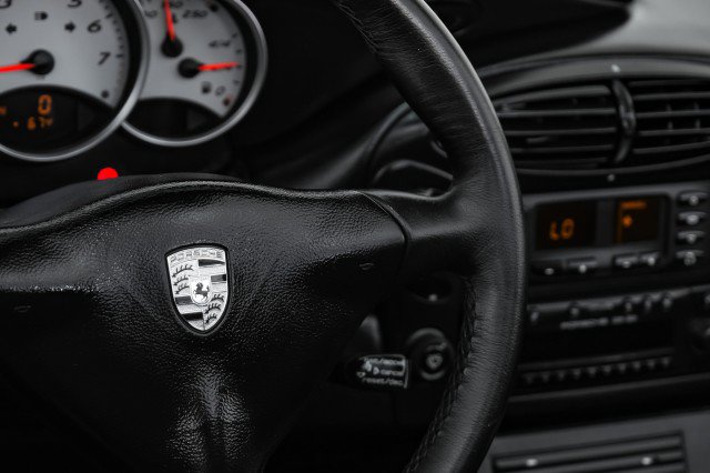 Used 2000 Porsche Boxster S image 14
