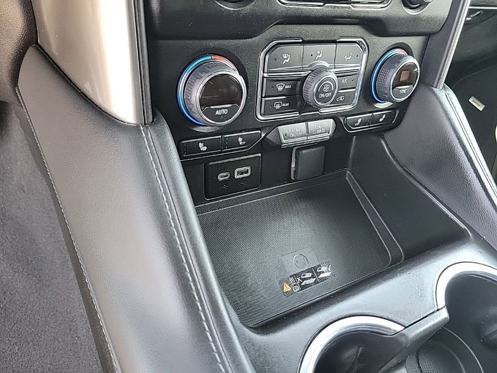 Used 2024 Chevrolet Tahoe LT AWD/4WD image 30