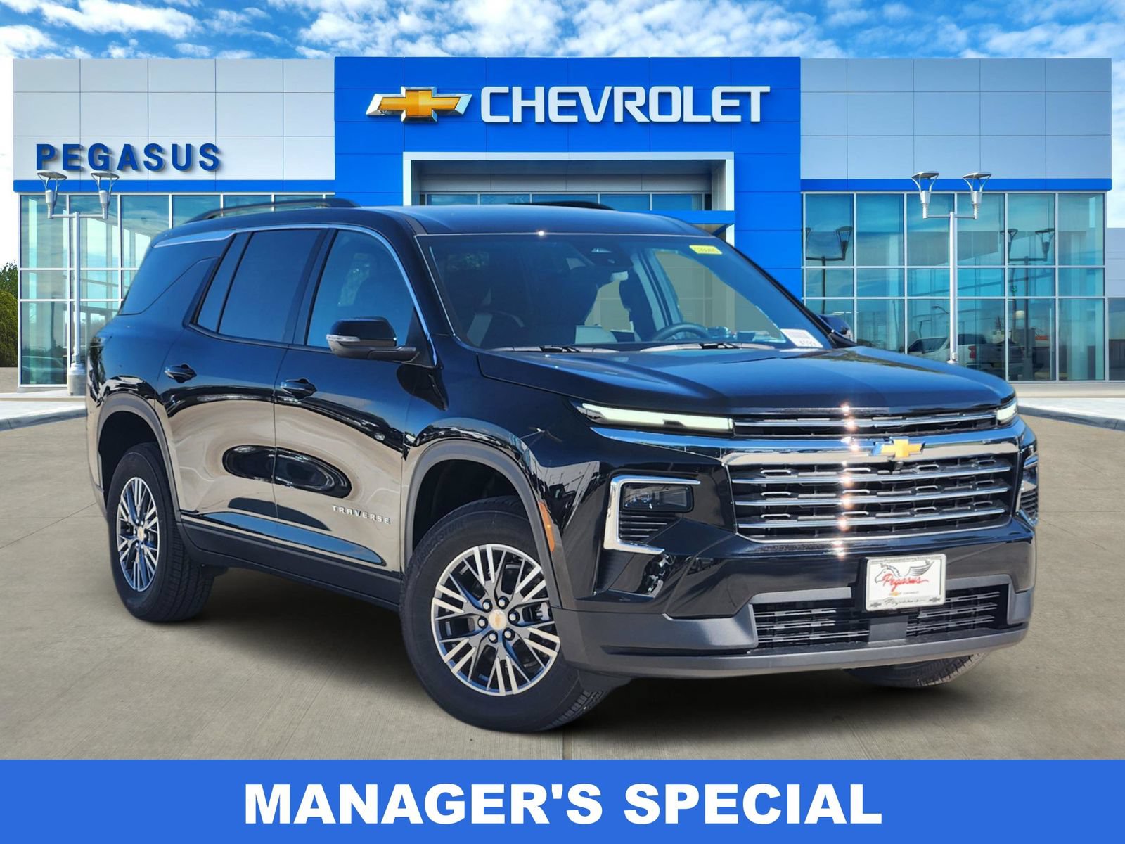 New 2026 Chevrolet Traverse LT
