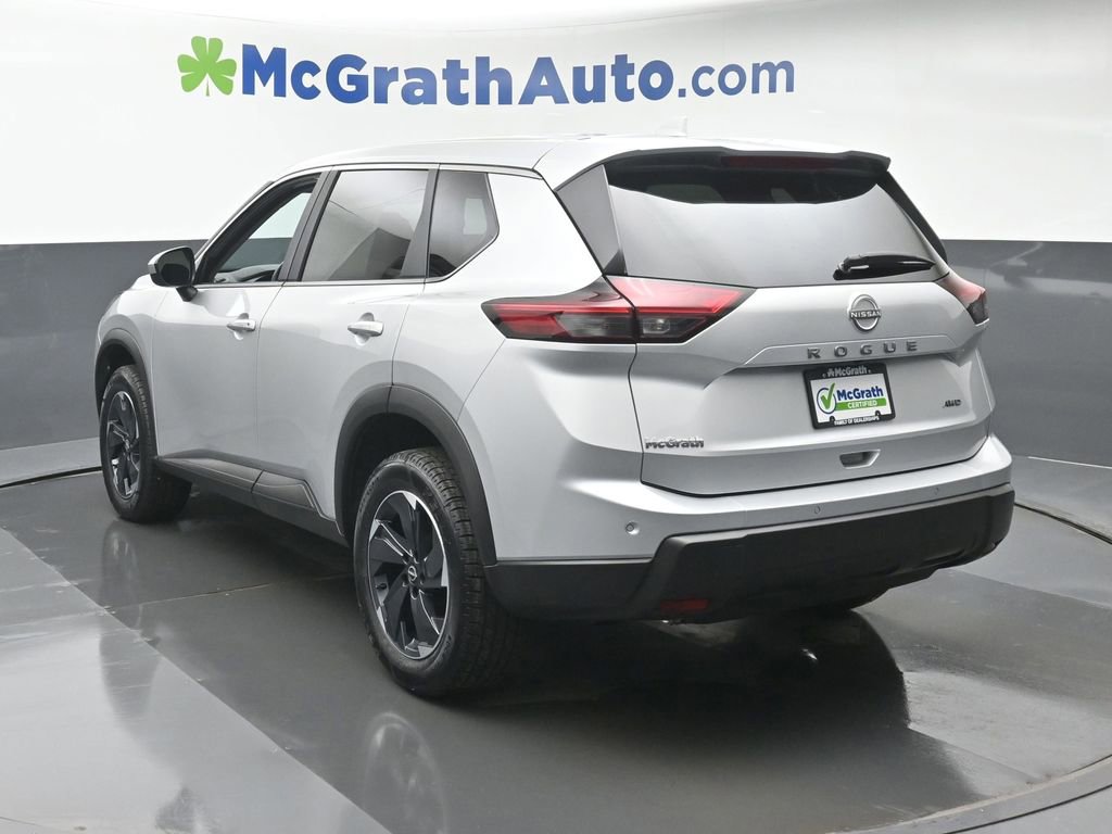 Used 2025 Nissan Rogue SV image 24