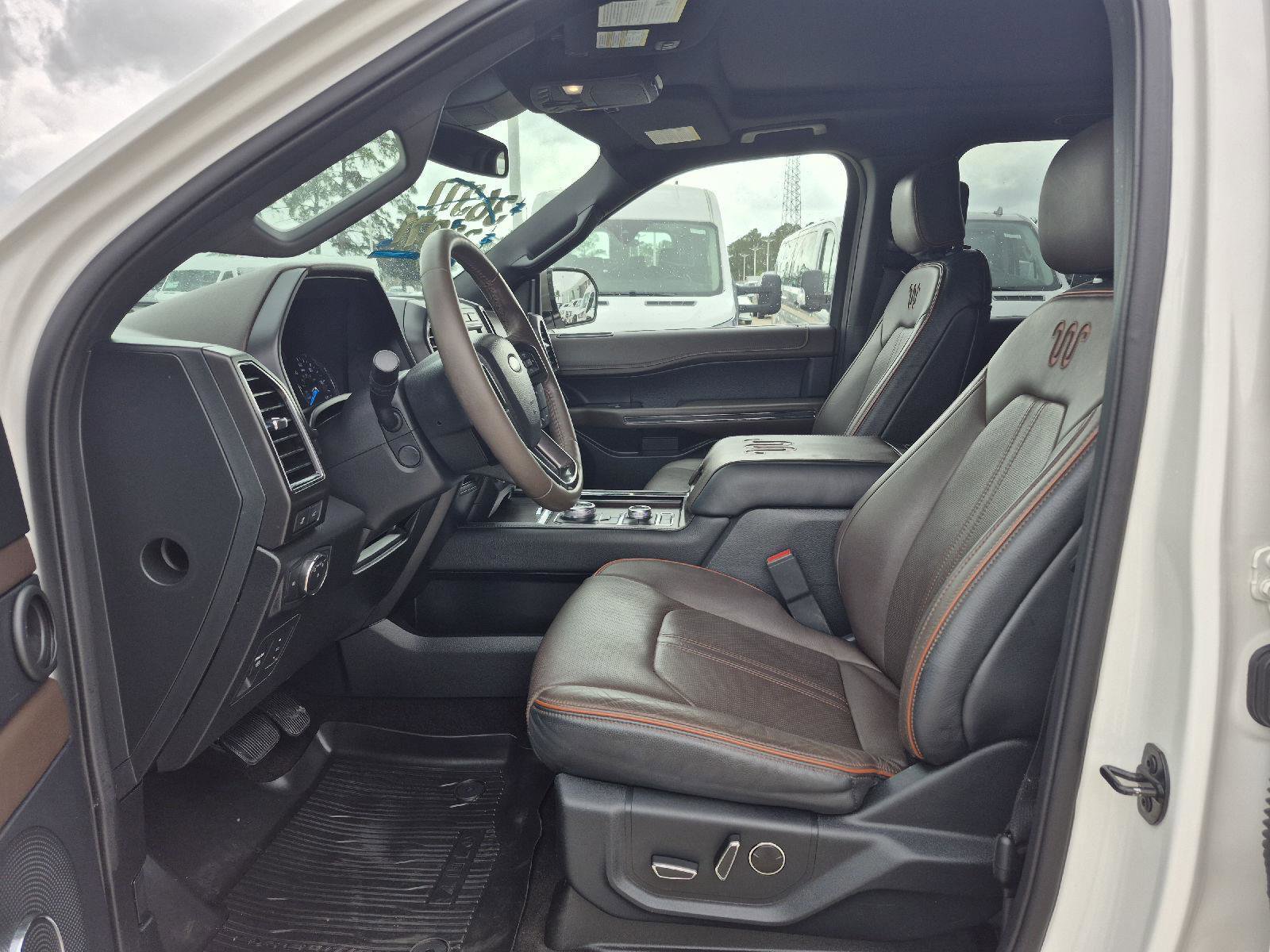 Certified 2021 Ford Expedition King Ranch w/ Cargo Package AWD/4WD image 3