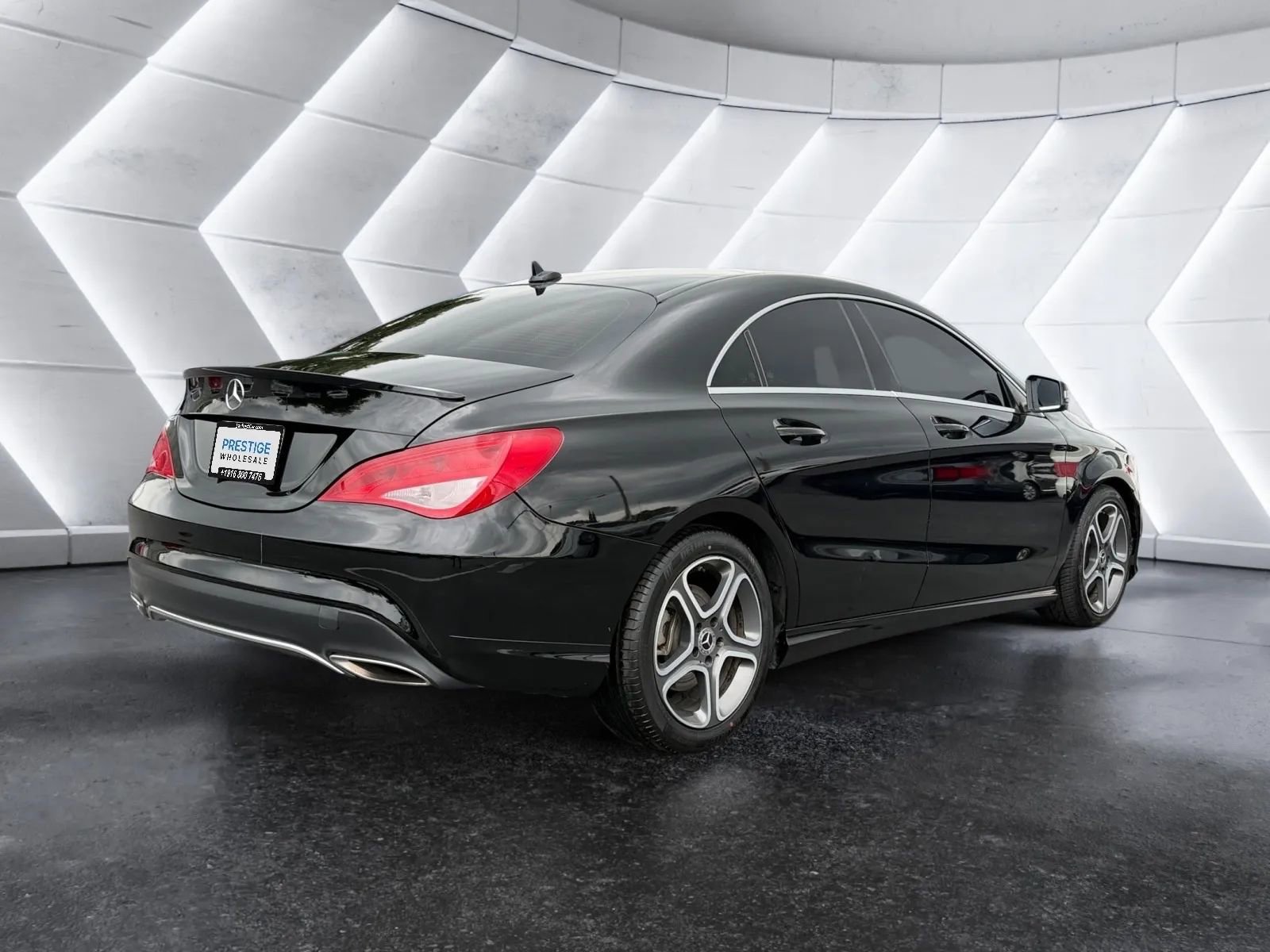 Used 2018 Mercedes-Benz CLA 250 image 5