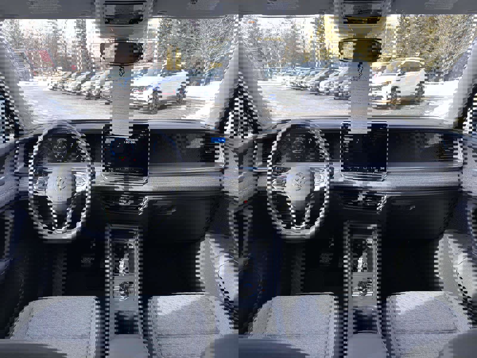 Used 2025 Volkswagen Tiguan S image 27