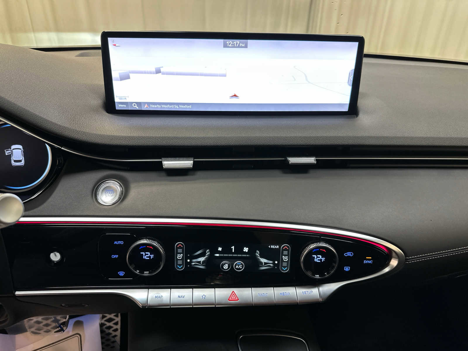 New 2025 Genesis GV70 3.5T Sport AWD/4WD image 15