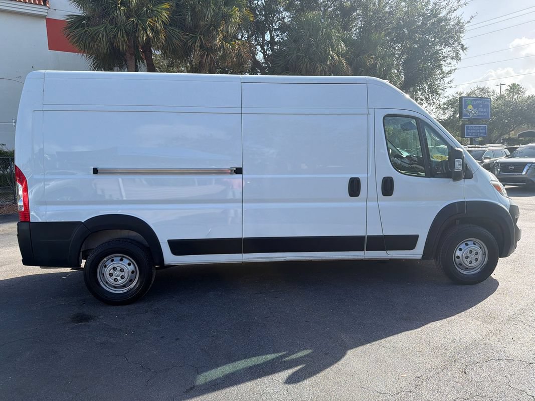 Used 2024 RAM ProMaster 2500 FWD image 5