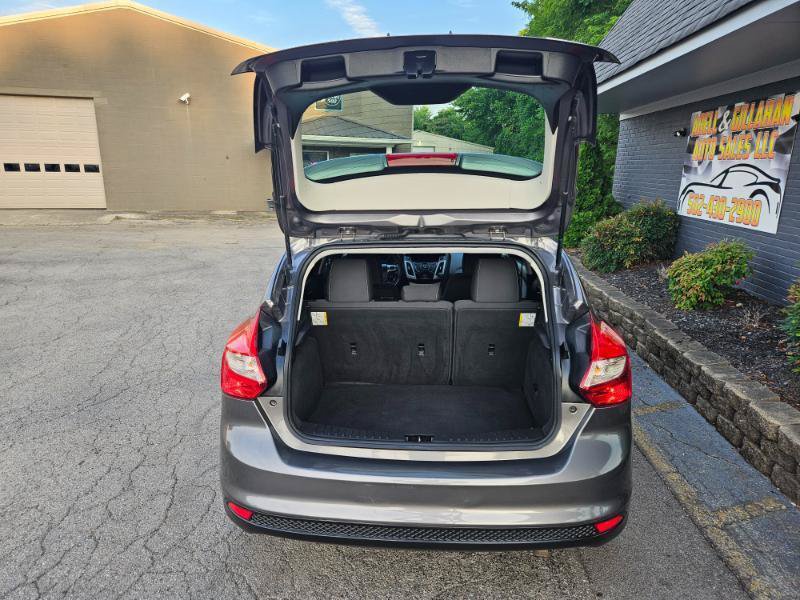Used 2013 Ford Focus SE FWD image 13