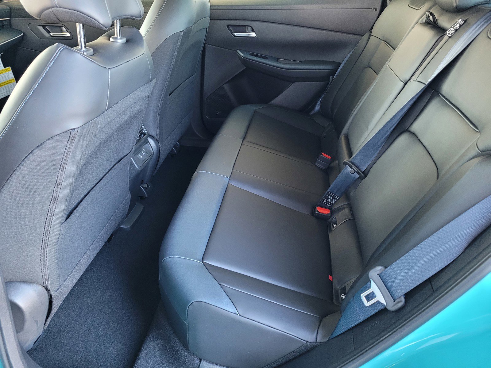 New 2026 Nissan Leaf SV+ w/ Floor Mat Package (SV+) image 7