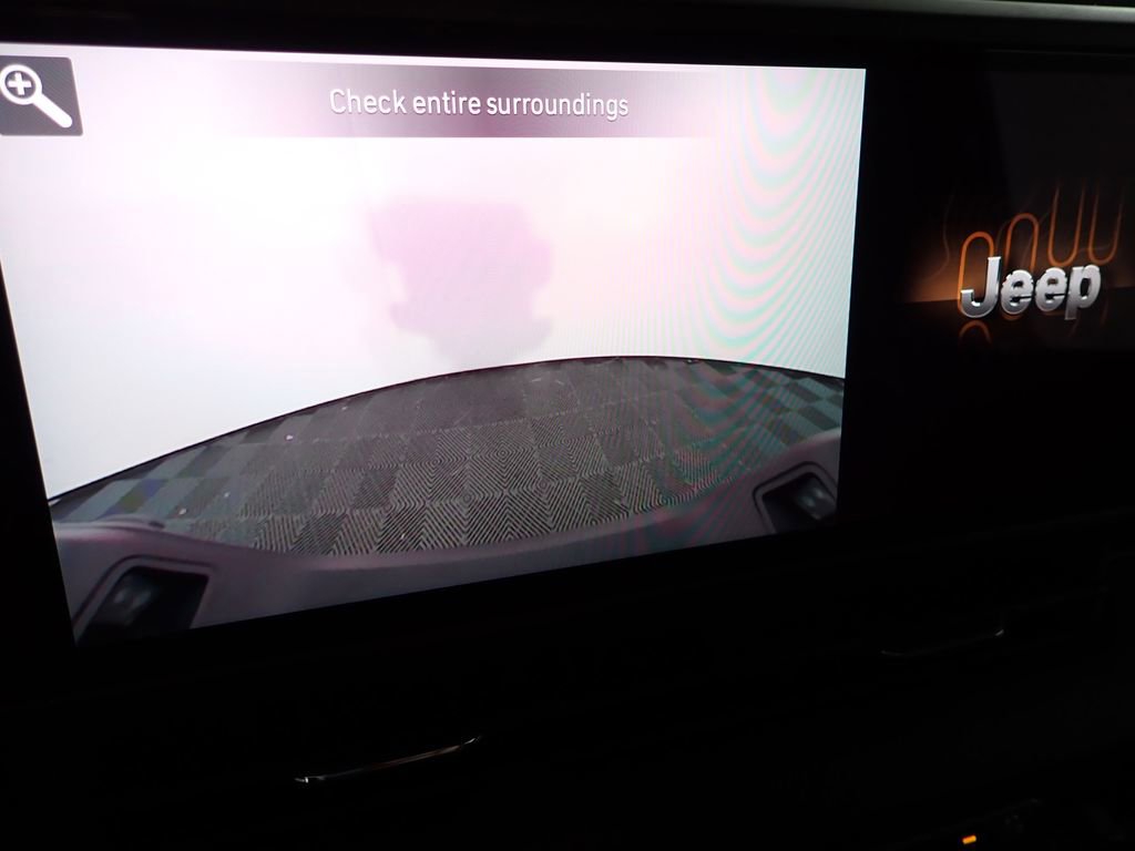 Used 2024 Jeep Gladiator Sport AWD/4WD image 5