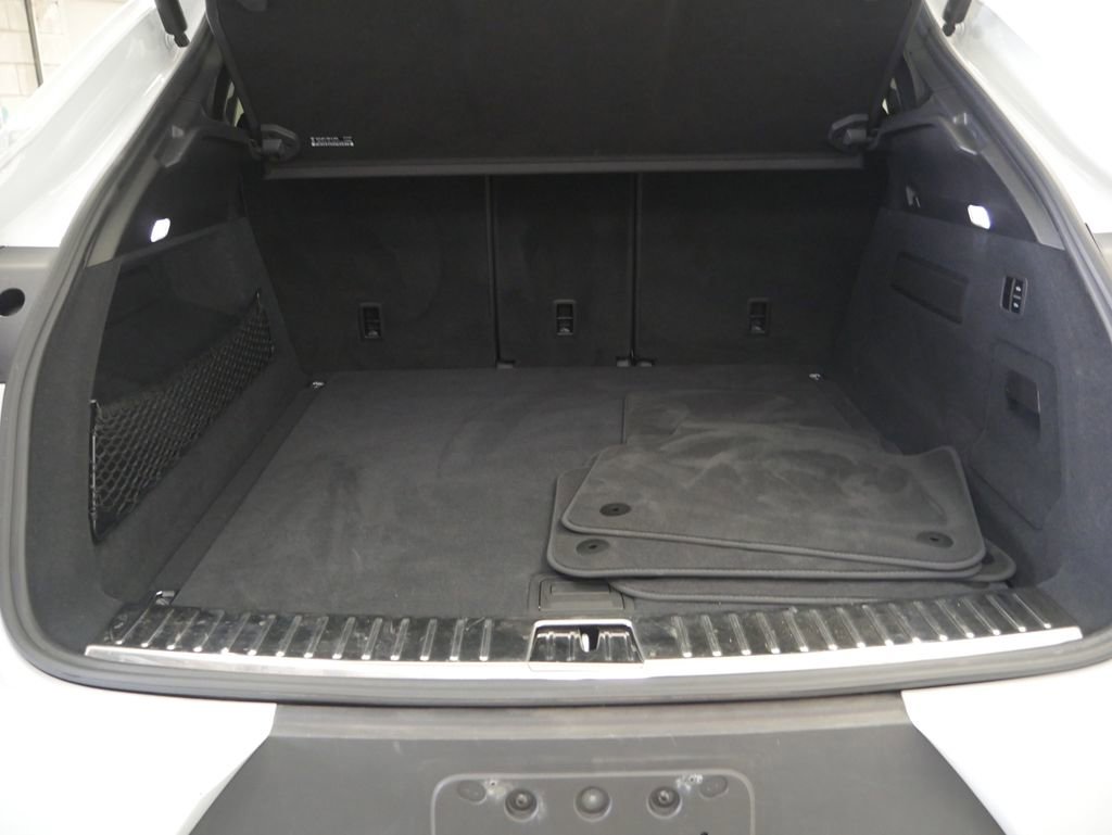Certified 2023 Porsche Cayenne S AWD/4WD image 21