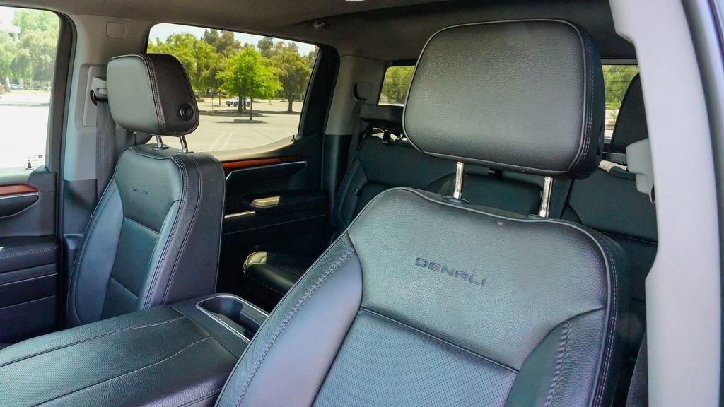 Used 2023 GMC Sierra 1500 Denali AWD/4WD image 17