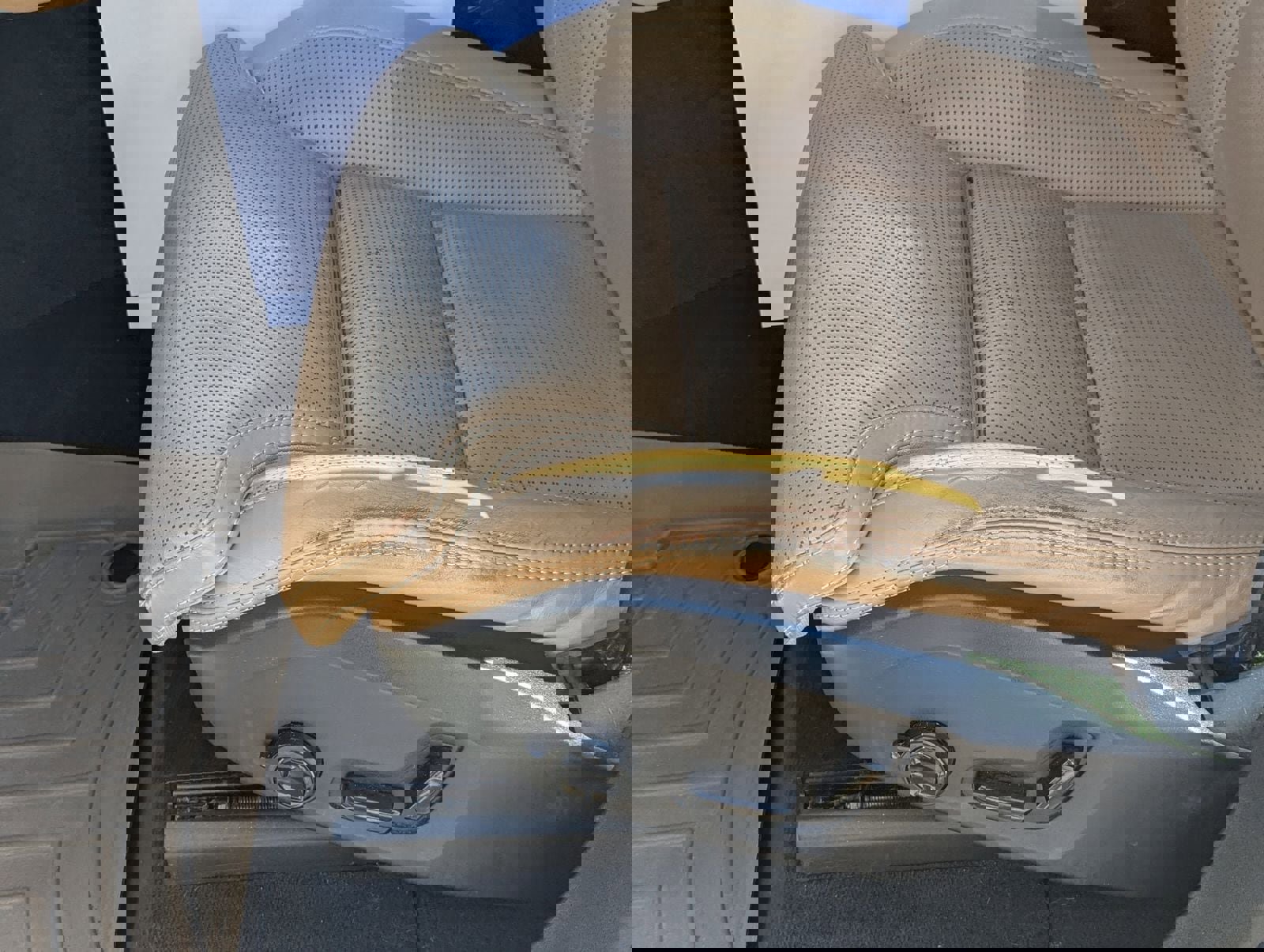 Used 2018 Volvo XC90 T8 Inscription w/ Luxury Package image 18