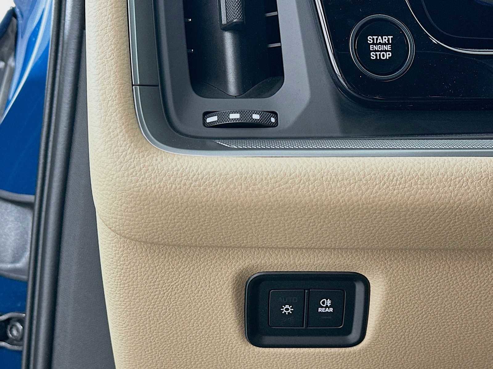 New 2026 Porsche Cayenne Coupe image 13