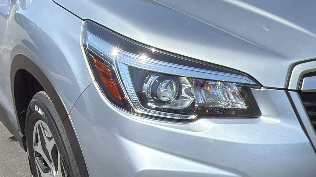 Used 2020 Subaru Forester Premium AWD/4WD image 8