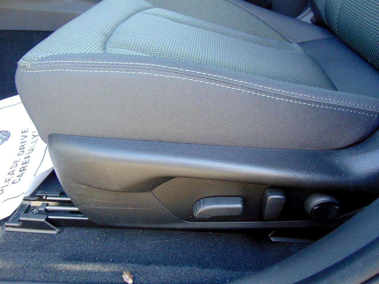 Used 2024 Subaru Crosstrek 2.0i Premium image 16