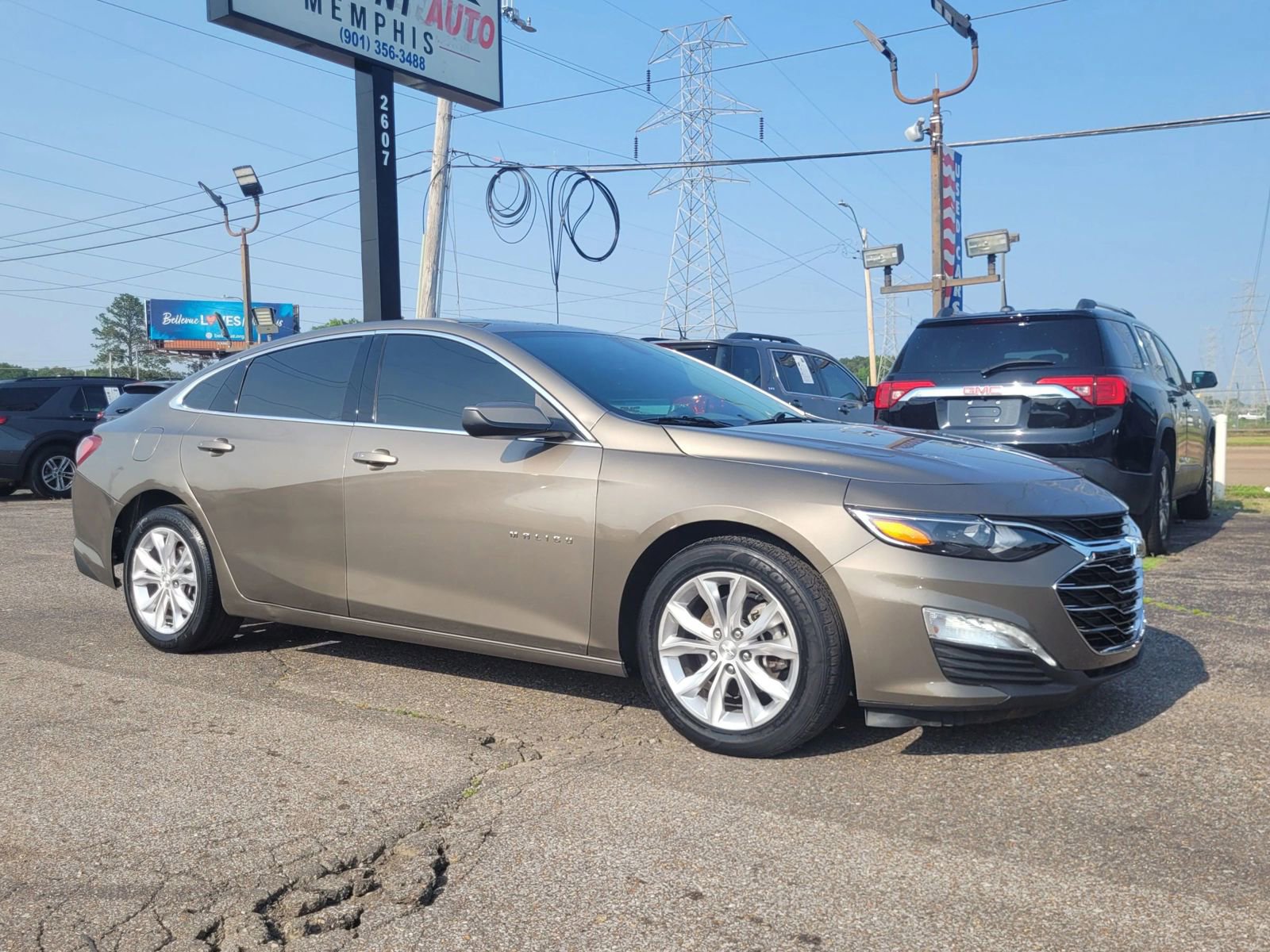 Used 2020 Chevrolet Malibu LT image 3