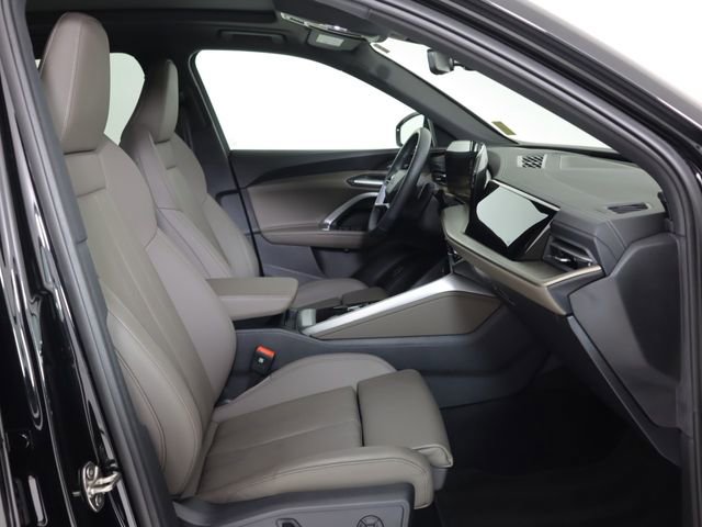 Used 2025 Audi Q5 Premium Plus w/ Premium Plus AWD/4WD image 13