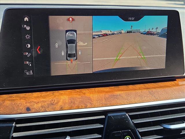 Used 2019 BMW 540i w/ Premium Package RWD image 14