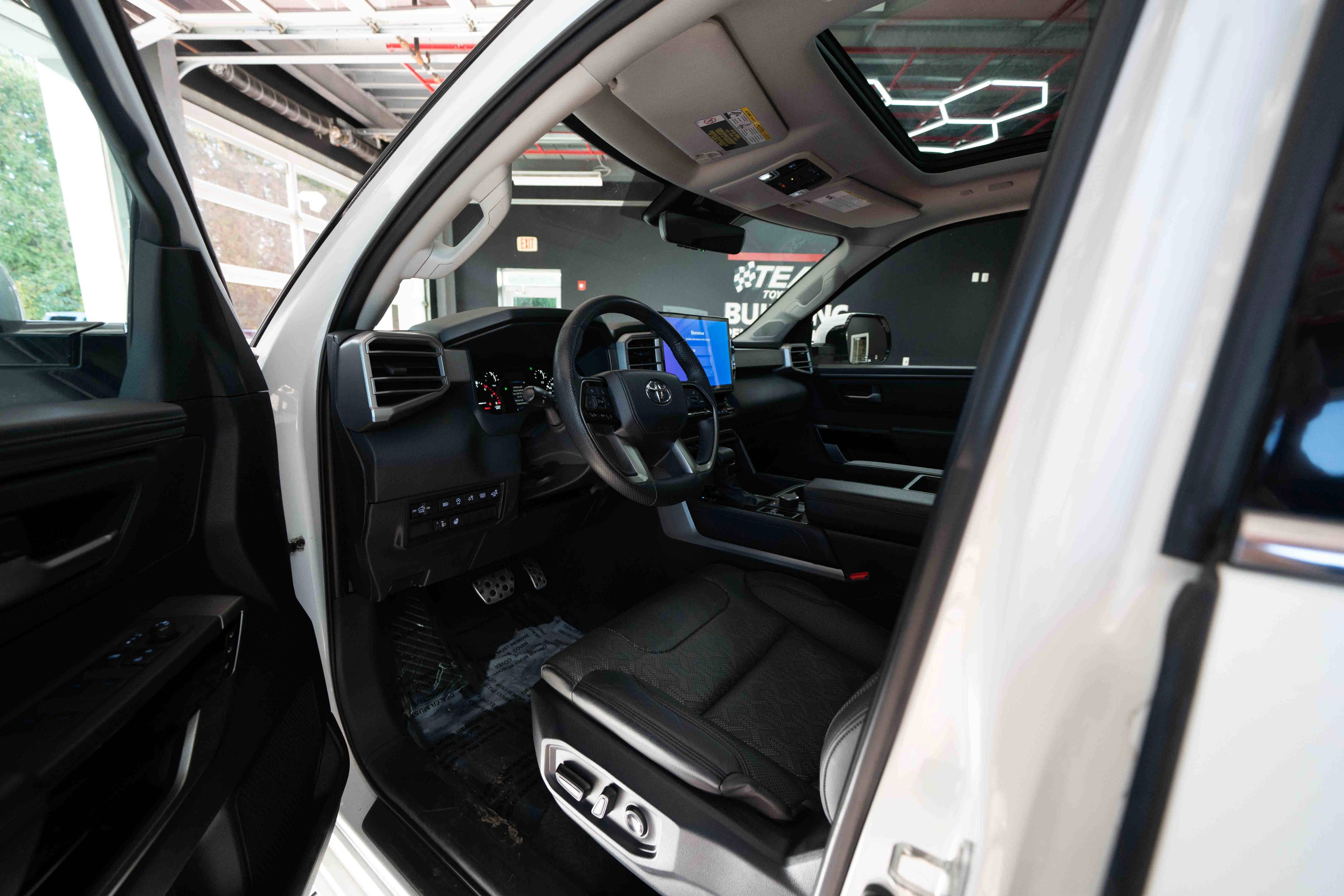 Used 2022 Toyota Tundra Limited w/ TRD Off-Road Package image 8