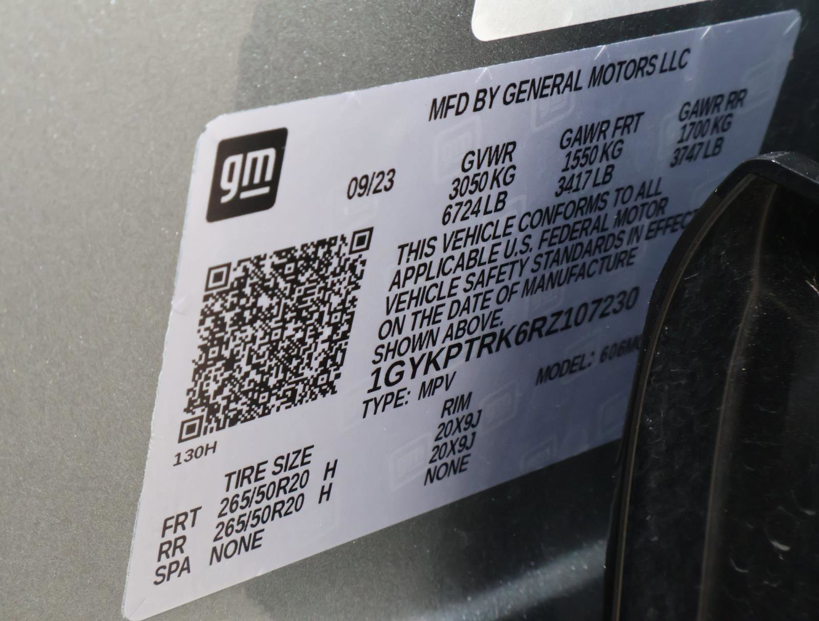 Certified 2024 Cadillac Lyriq Sport RWD image 27