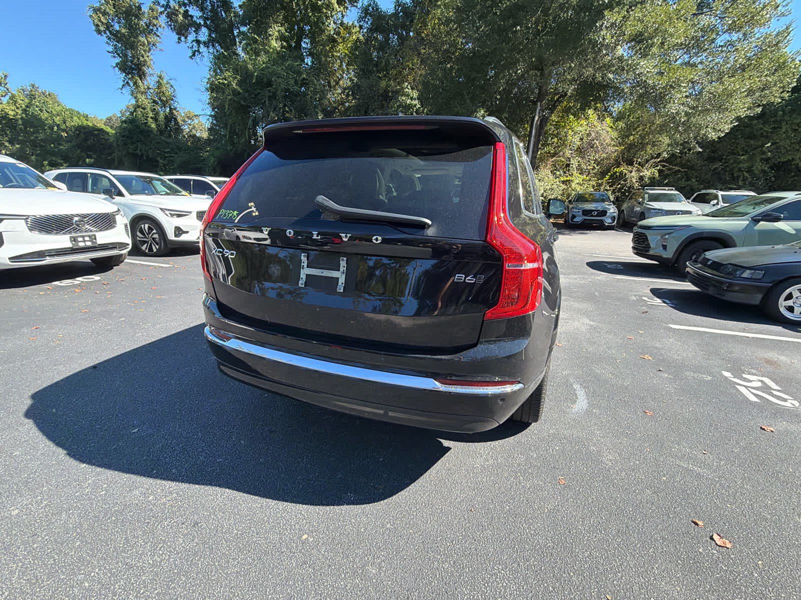 Used 2025 Volvo XC90 B6 Plus AWD/4WD image 13