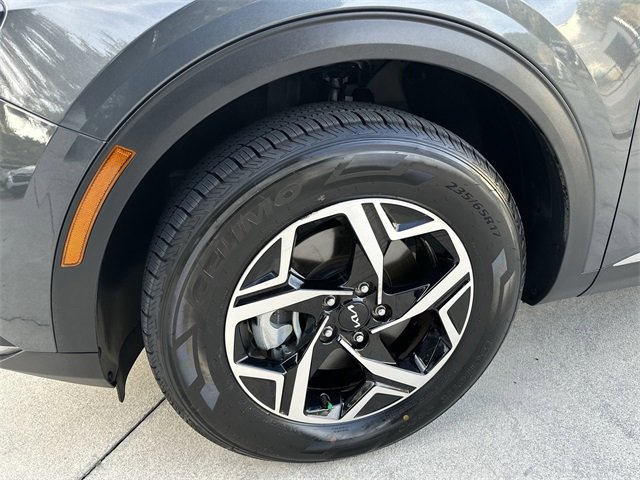 Used 2023 Kia Sportage LX image 19