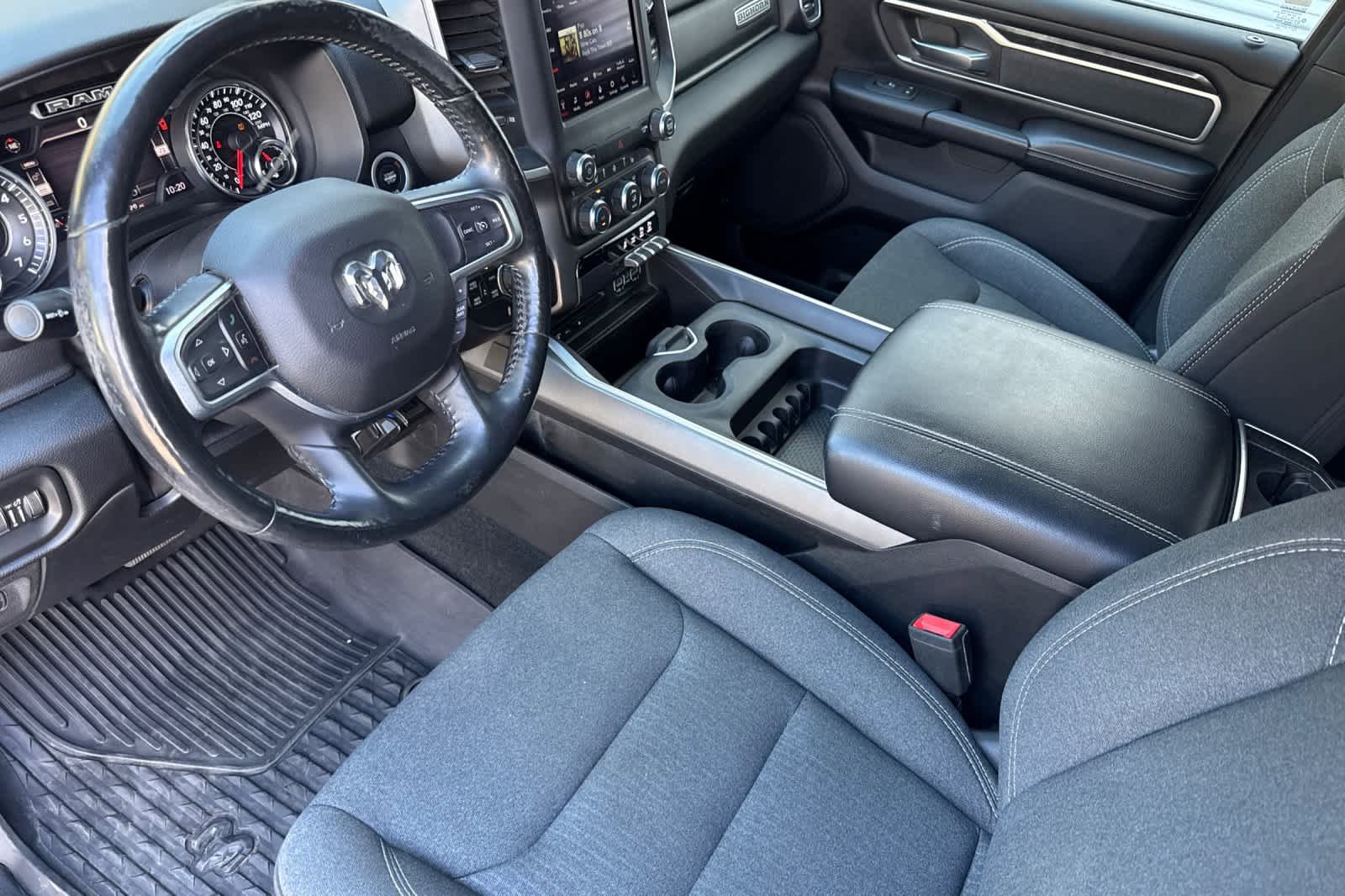 Used 2019 RAM 1500 Big Horn AWD/4WD image 10