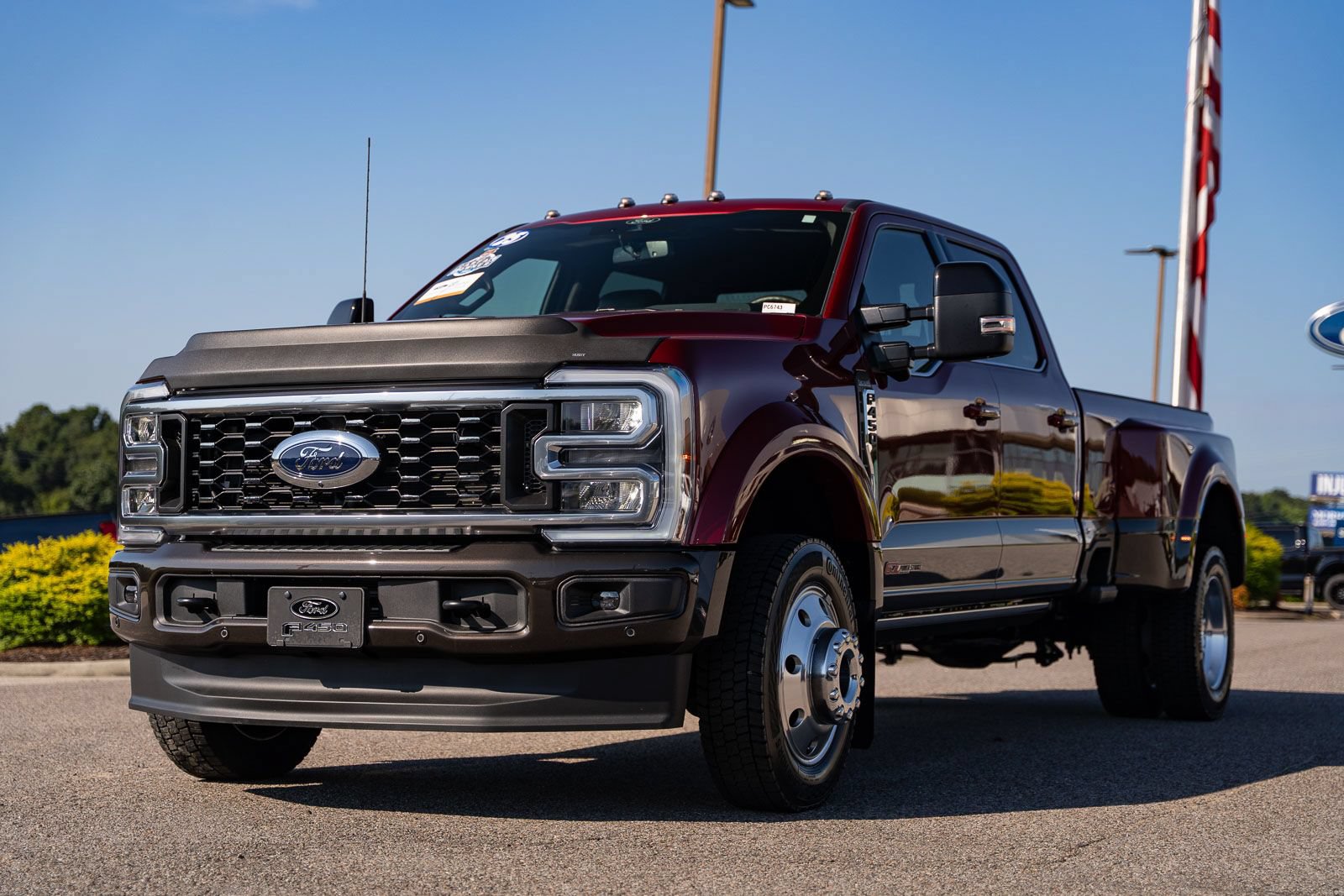 Used 2025 Ford F450 King Ranch w/ FX4 Off-Road Package AWD/4WD image 3