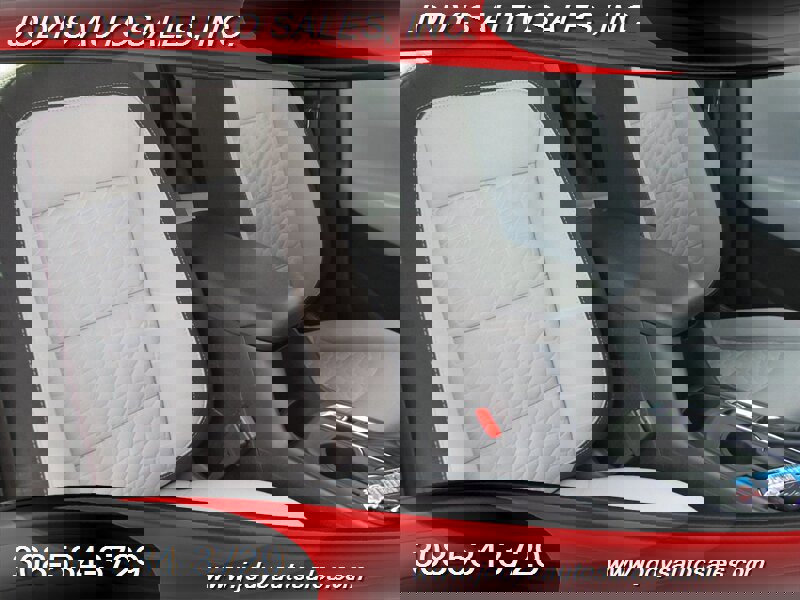 Used 2018 Chevrolet Equinox LS image 23