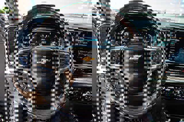 Used 2023 Chevrolet Silverado 1500 LTZ image 8