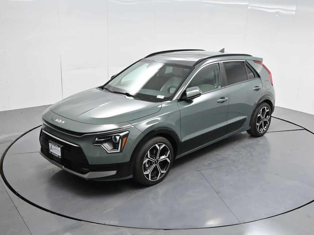 Used 2023 Kia Niro EX Touring image 41