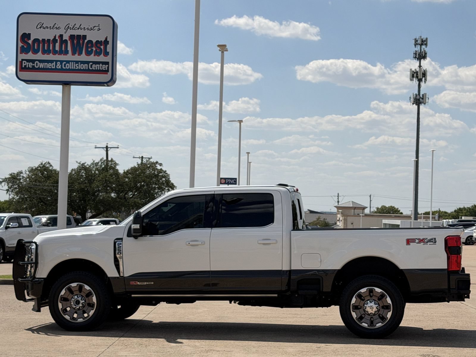 Used 2025 Ford F250 King Ranch AWD/4WD image 7