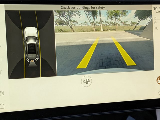 Used 2023 Jaguar F-PACE S image 11