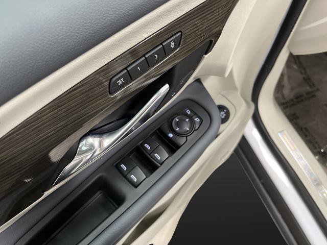 Used 2024 GMC Terrain Denali w/ Denali Premium Package image 31