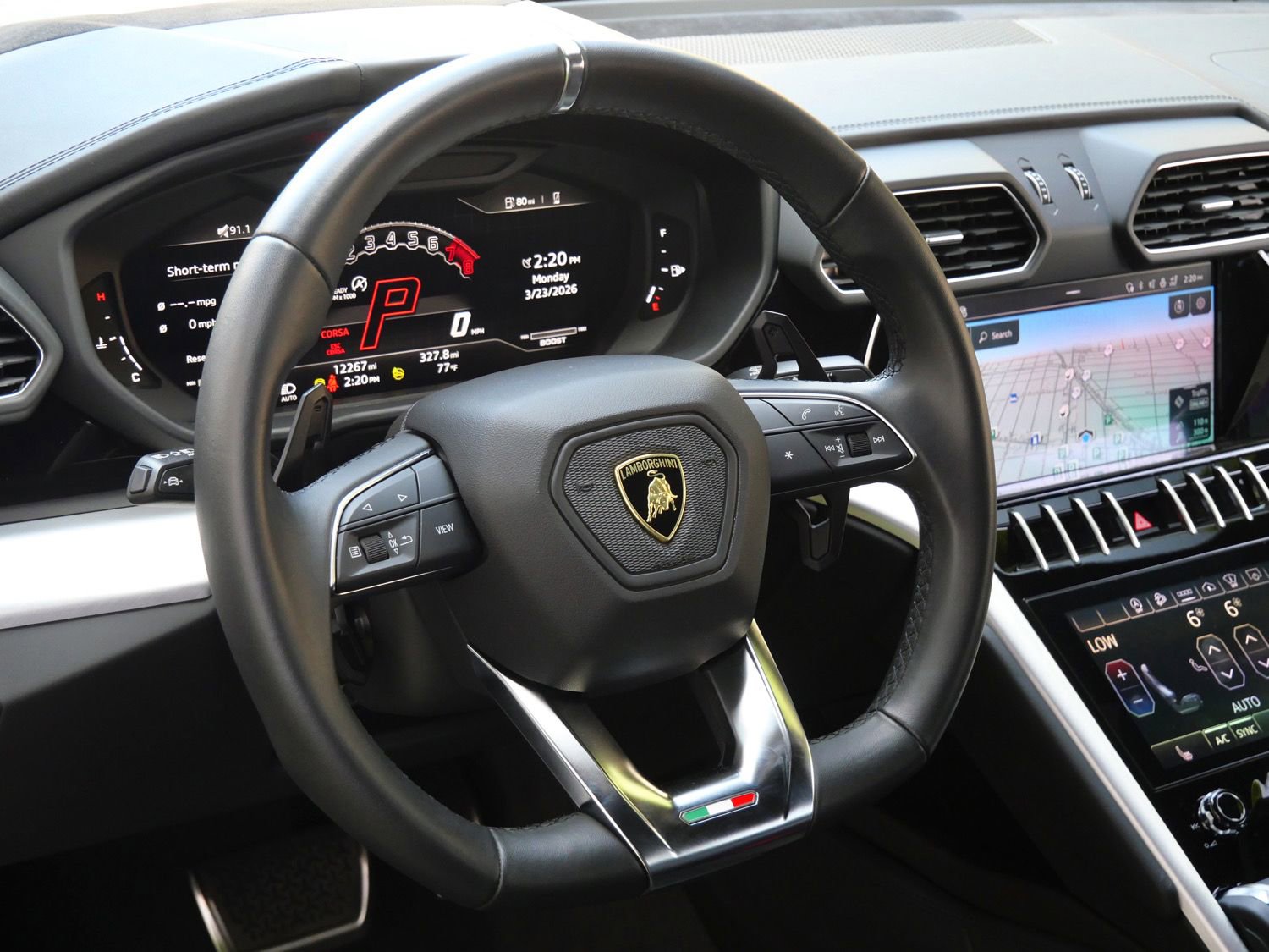 Used 2023 Lamborghini Urus S AWD/4WD image 15