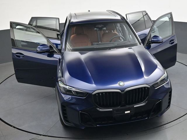 Used 2026 BMW X5 xDrive40i w/ M Sport Package image 39