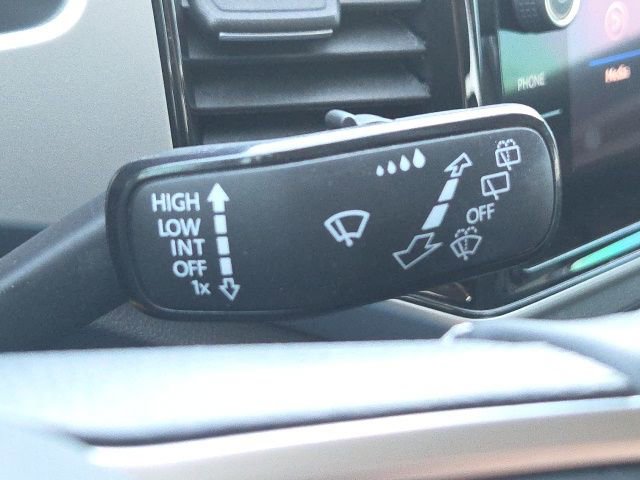 Used 2022 Volkswagen Atlas SE image 44