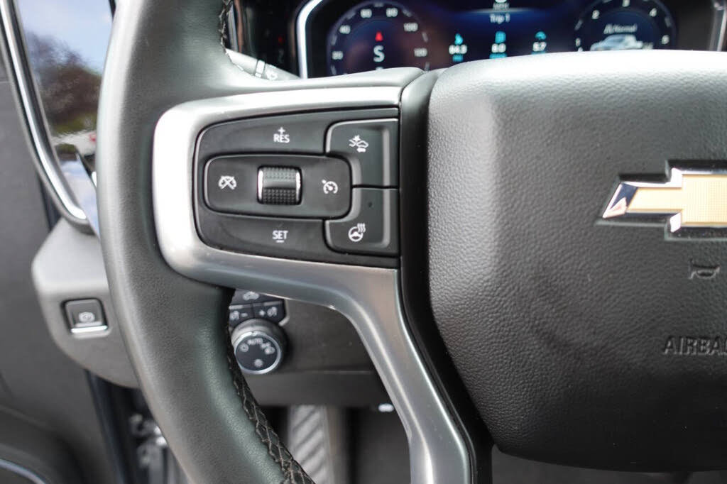 Used 2023 Chevrolet Silverado 1500 LT AWD/4WD image 48