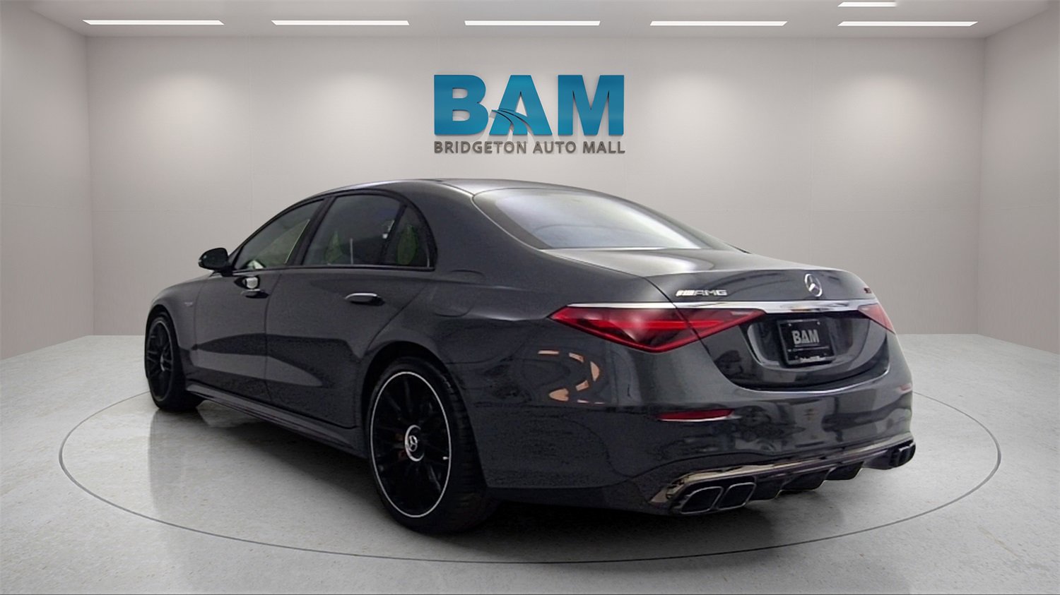 Used 2025 Mercedes-Benz S 63 AMG S image 5