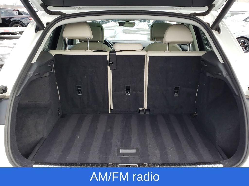 Used 2021 Audi Q3 2.0T Premium w/ Convenience Package image 8