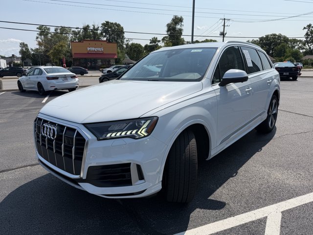 Used 2023 Audi Q7 3.0T Premium Plus w/ Premium Plus Package AWD/4WD image 2