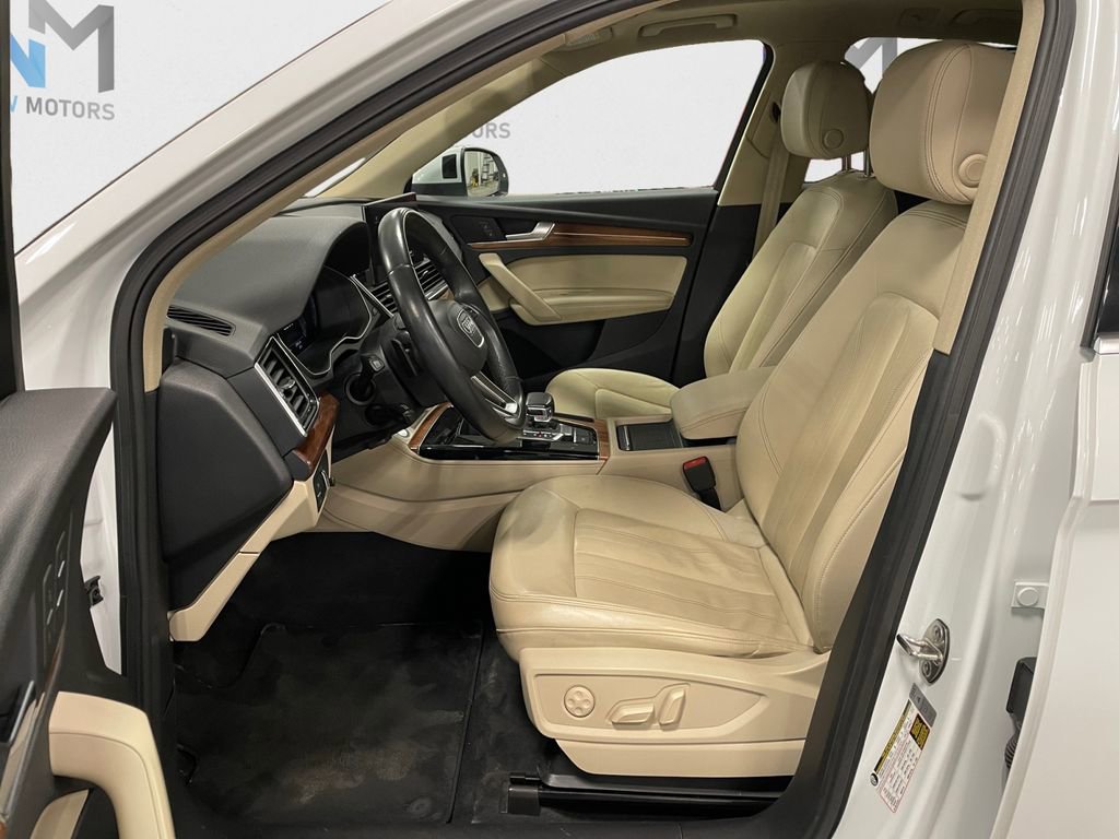 Used 2021 Audi Q5 2.0T Premium Plus AWD/4WD image 9
