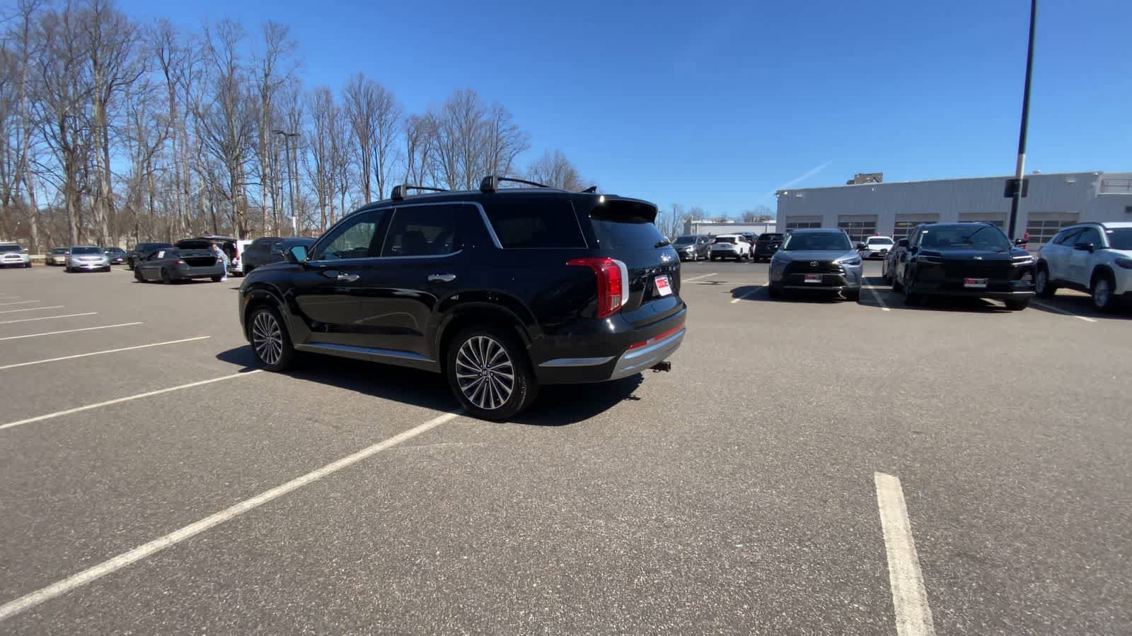 Used 2023 Hyundai Palisade Calligraphy AWD/4WD image 7