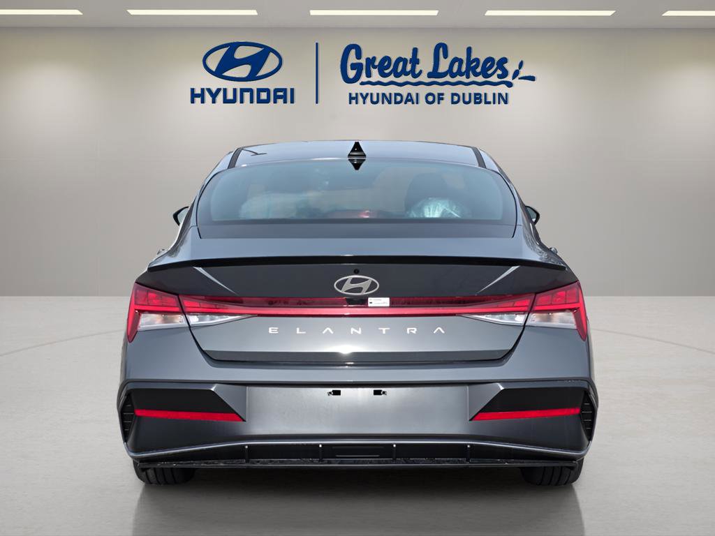 New 2026 Hyundai Elantra SEL Sport image 4