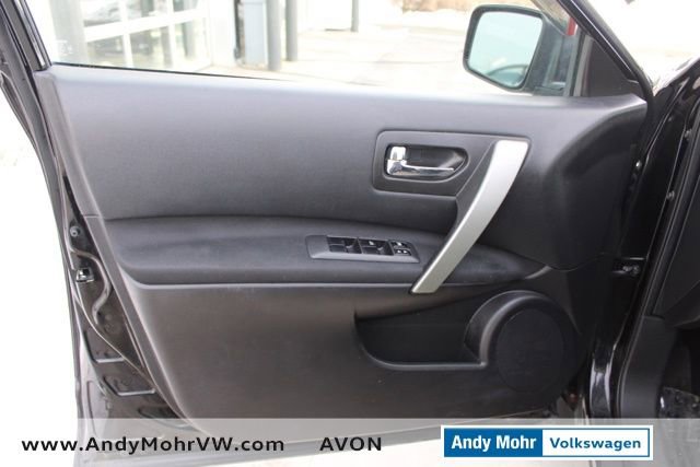 Used 2015 Nissan Rogue S w/ Convenience Package image 17