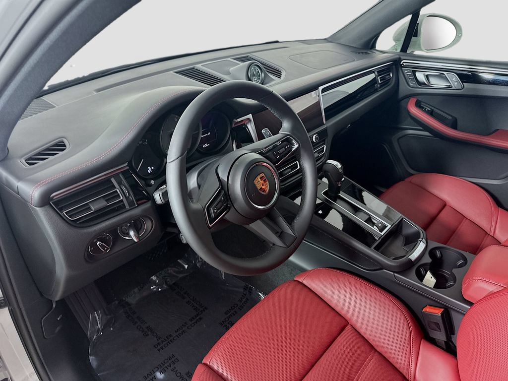 New 2026 Porsche Macan S AWD/4WD image 4