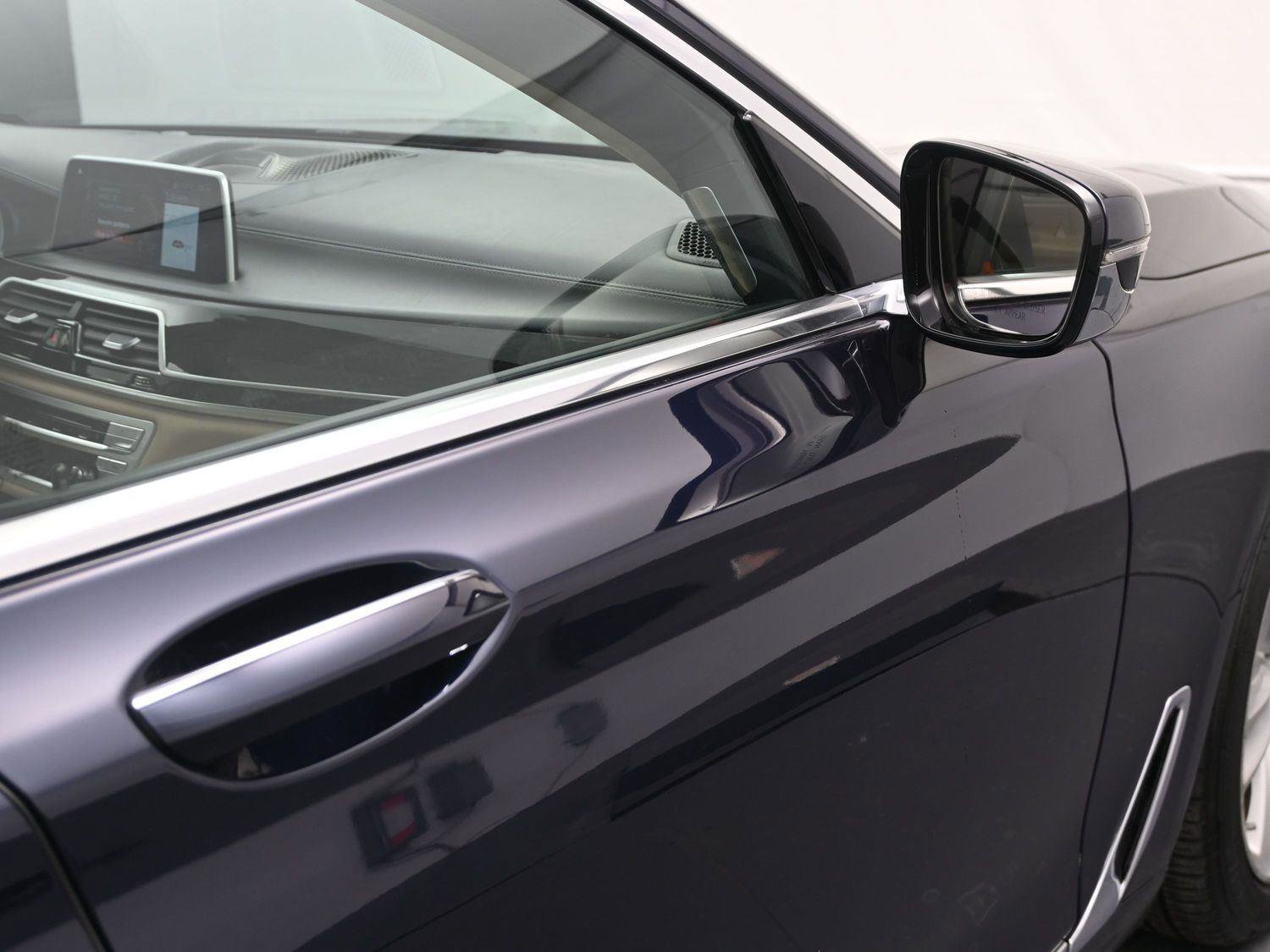 Used 2018 BMW 750i xDrive image 19