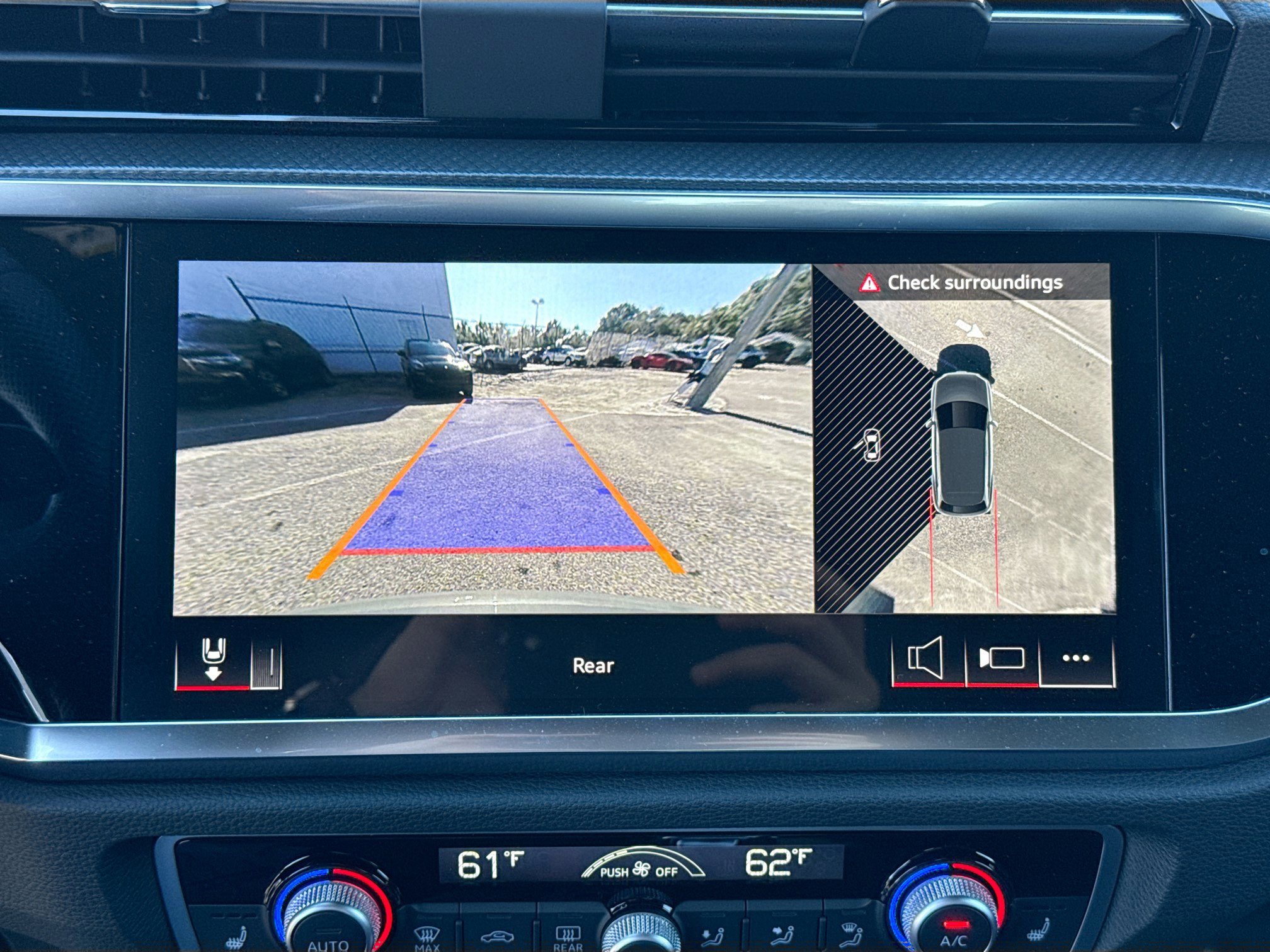 New 2025 Audi Q3 2.0T Premium Plus image 31