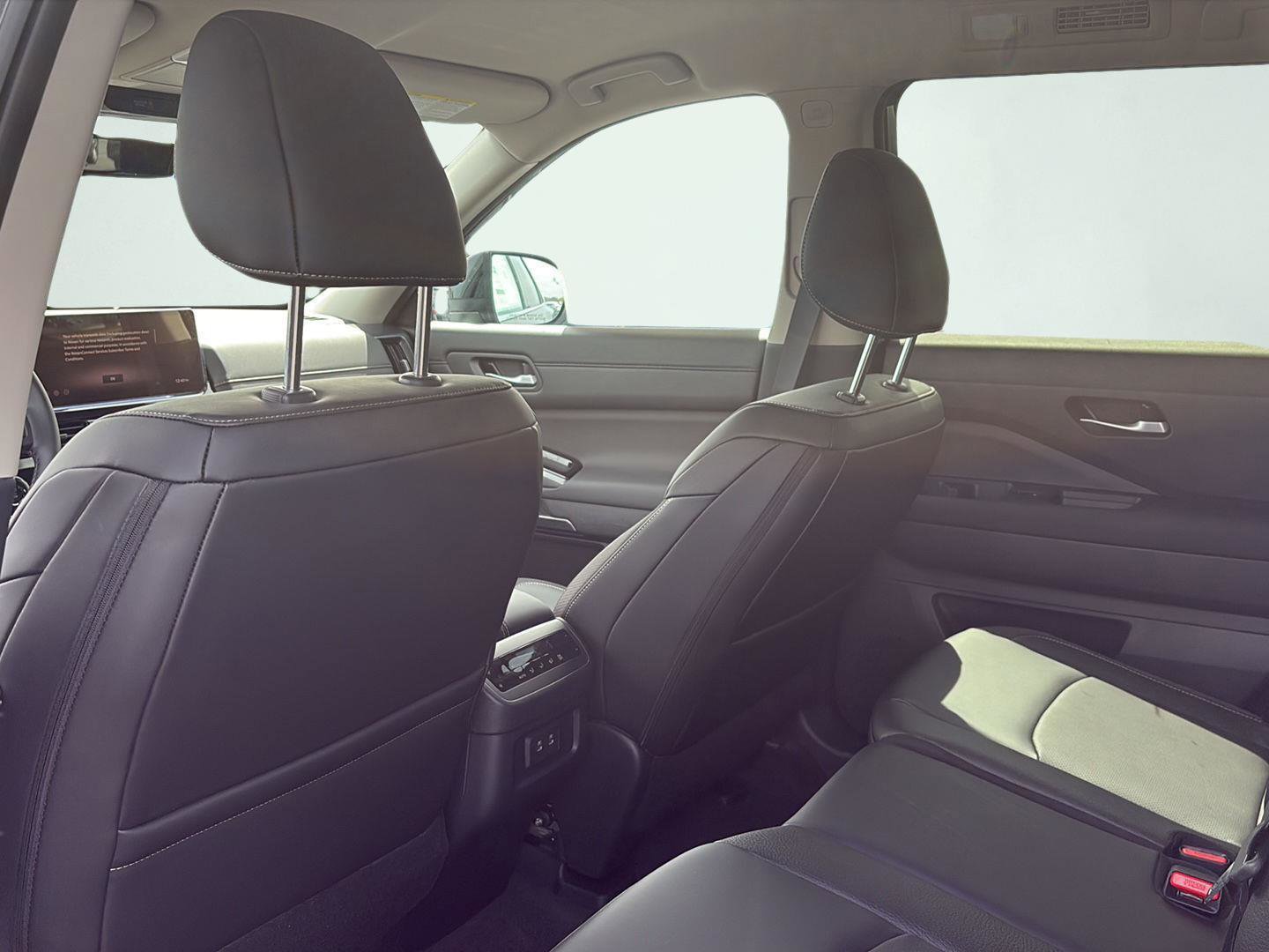 New 2026 Nissan Pathfinder SL AWD/4WD image 24