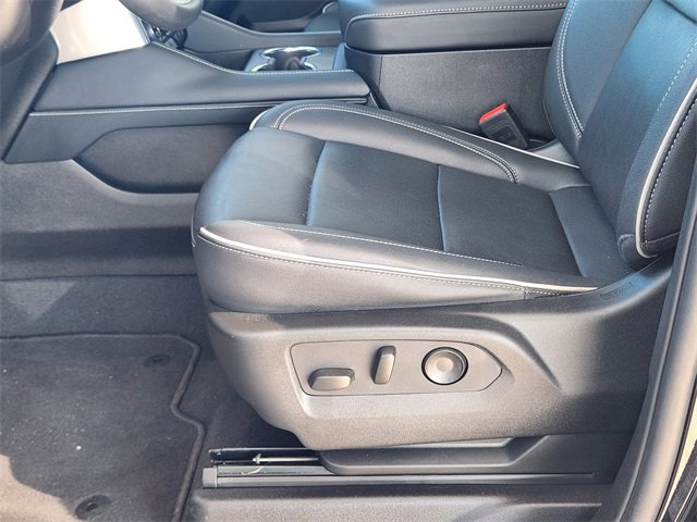 Certified 2024 Chevrolet Tahoe Premier w/ Premium Package image 23